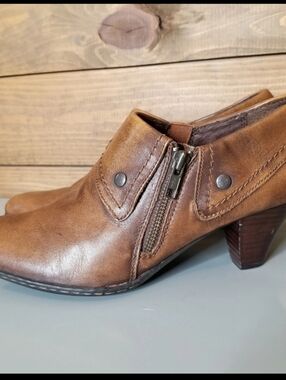 Born Tanya Leather Fold-over Side Zip Ankle Booties Western Metal Brown Sz 9.5